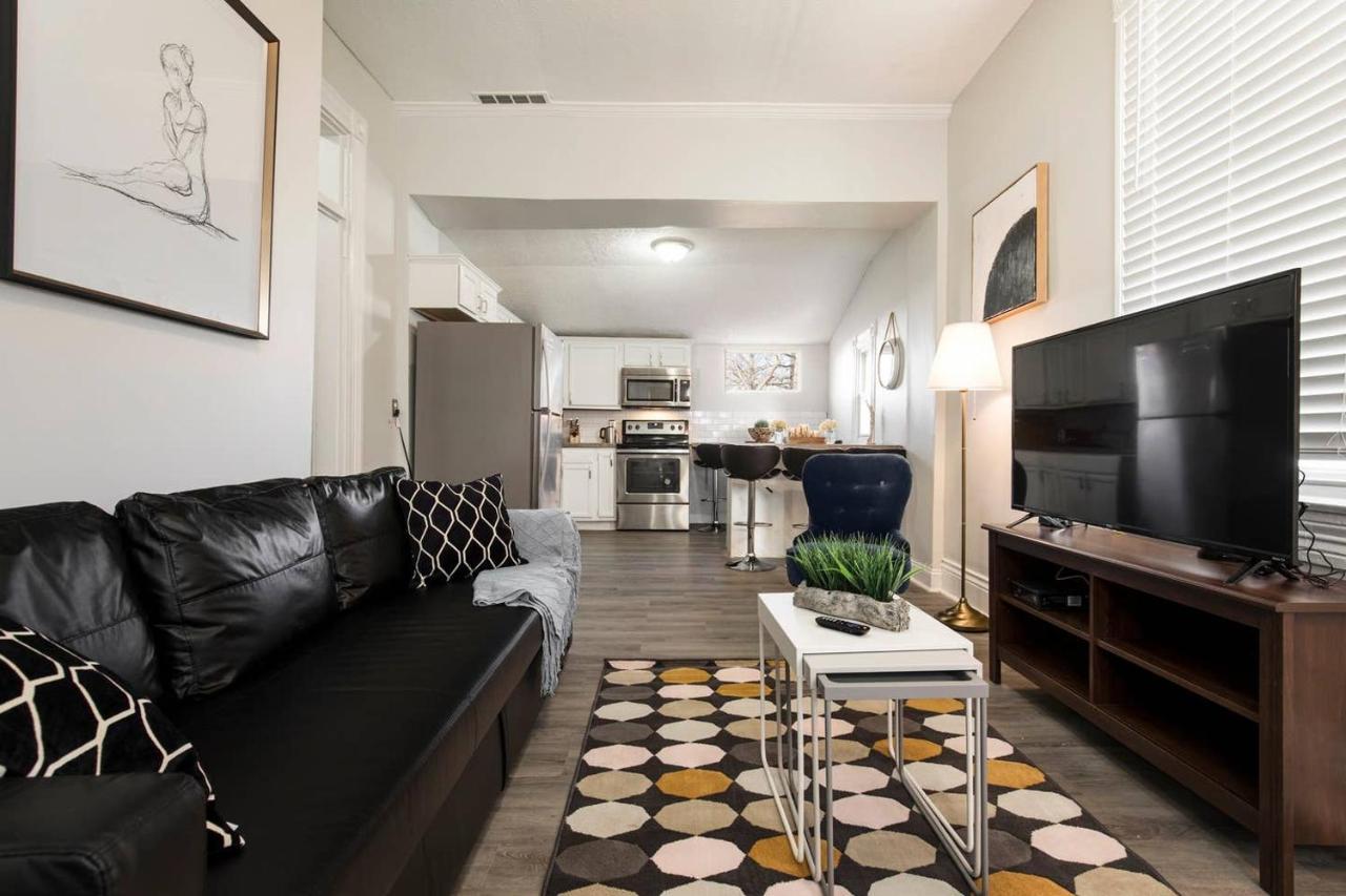 Louisville Dream House 4Br 2Ba By Cozysuites Екстер'єр фото