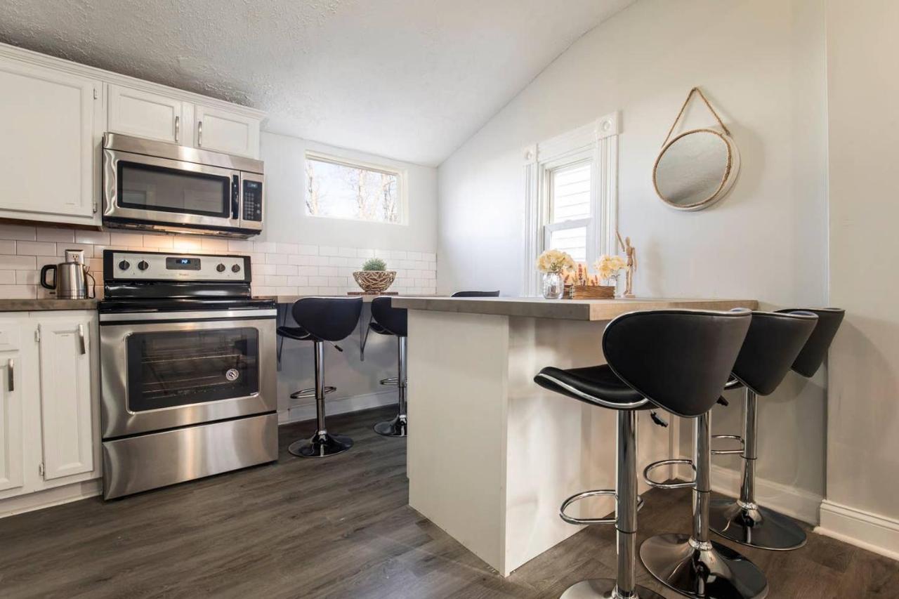 Louisville Dream House 4Br 2Ba By Cozysuites Екстер'єр фото