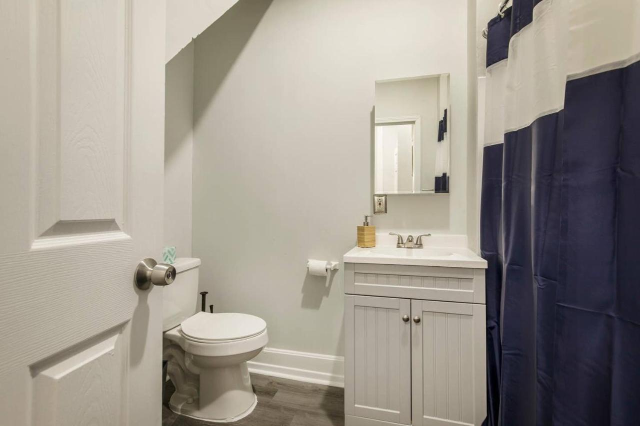 Louisville Dream House 4Br 2Ba By Cozysuites Екстер'єр фото